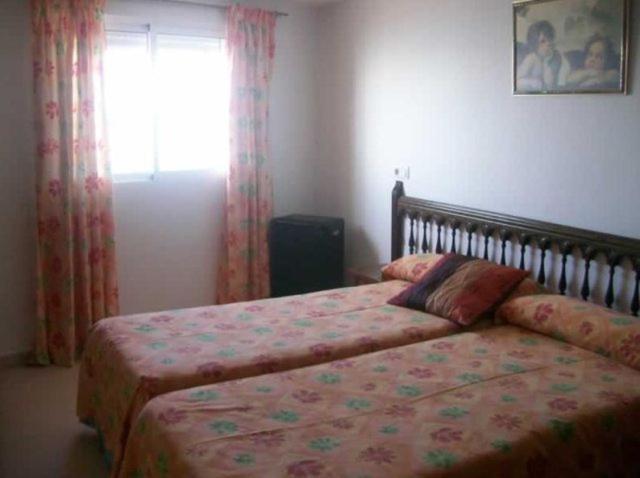 Apartamentos Los Pinos กัลเป ภายนอก รูปภาพ